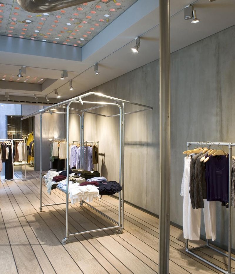 Flos Потолочный светильник Fort Knox 1 Ceiling от Flos — в интерьере