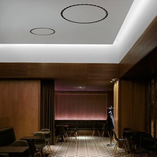 Flos Потолочный светильник Circle of Light от Flos — в интерьере