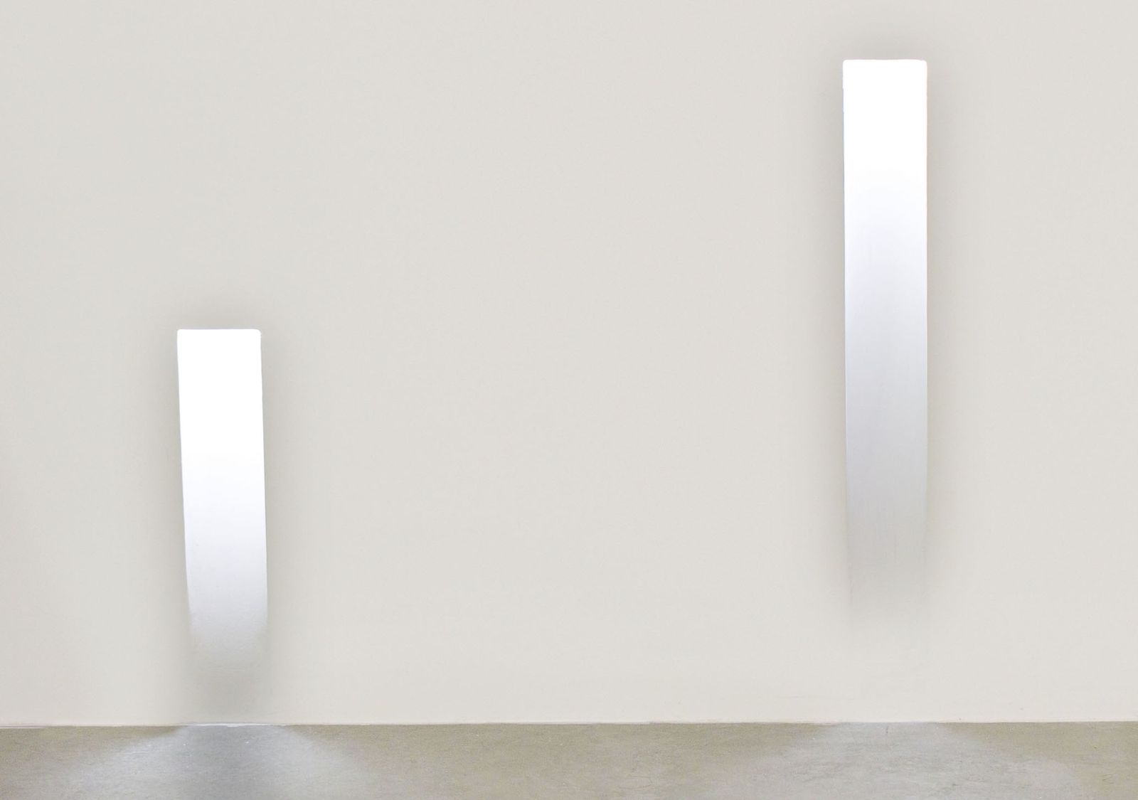 Flos Встраиваемый светильник Vertical Light от Flos — в интерьере