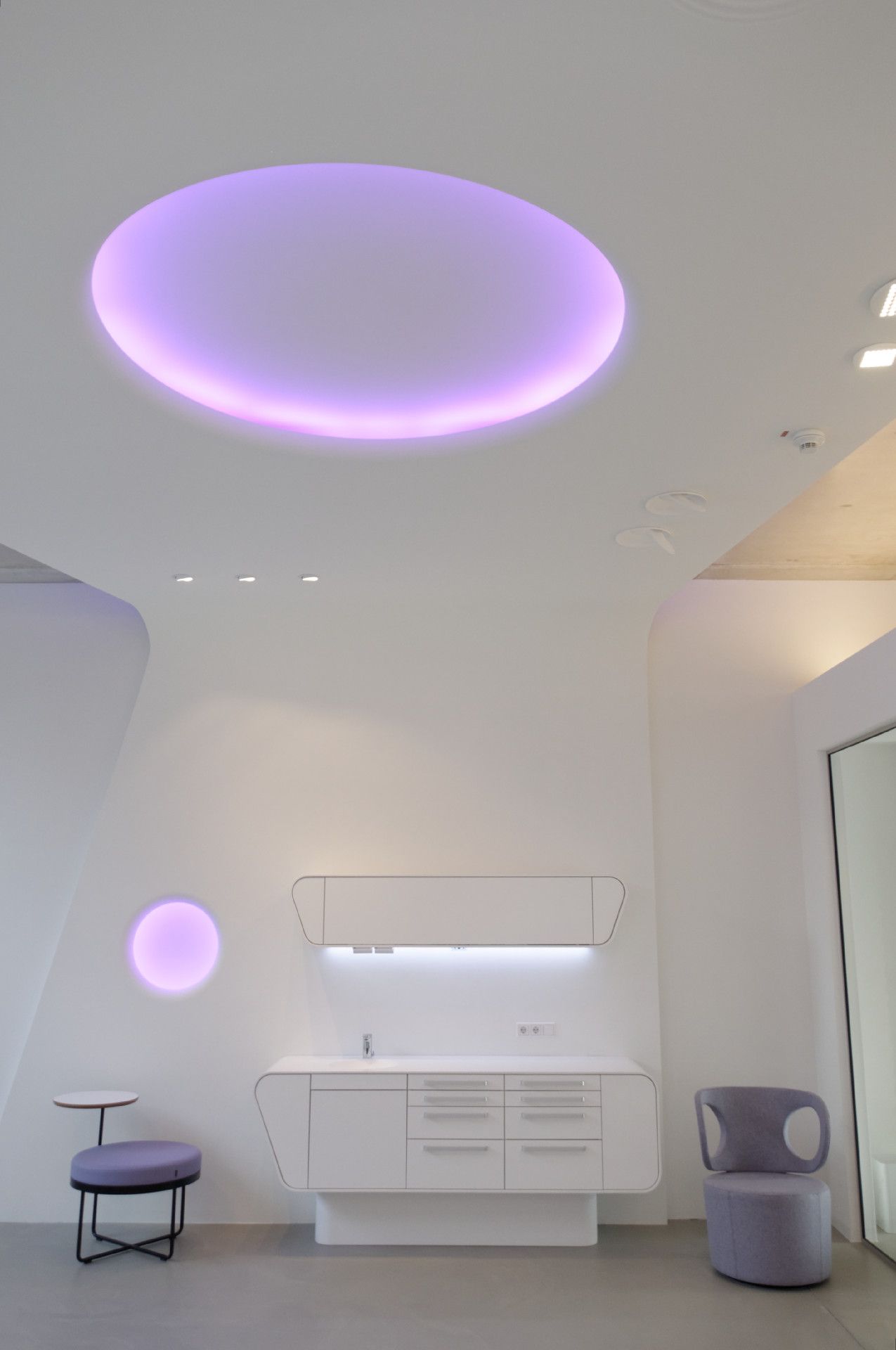 Flos Потолочный светильник Uso Cove Lighting от Flos — в интерьере