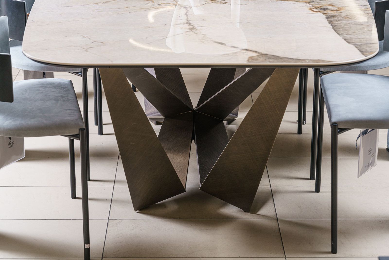 Cattelan Italia Стол Skorpio Keramik от Cattelan Italia — в интерьере