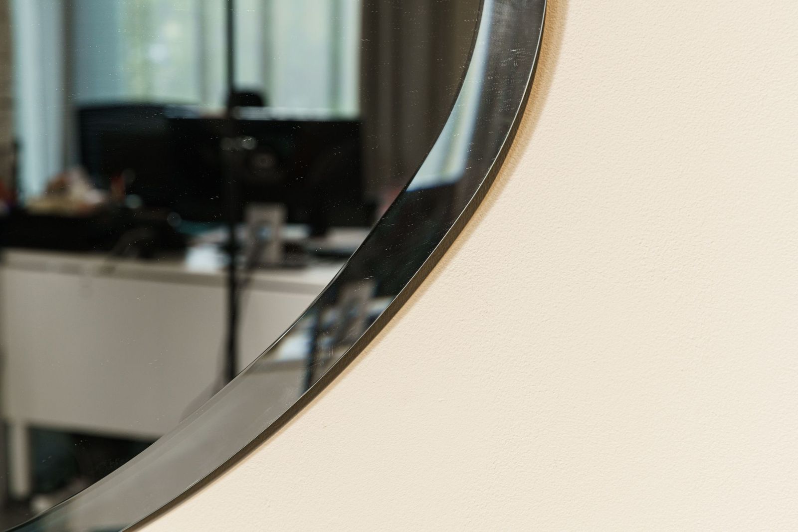 Cattelan Italia Зеркало Hawaii от Cattelan Italia — в интерьере