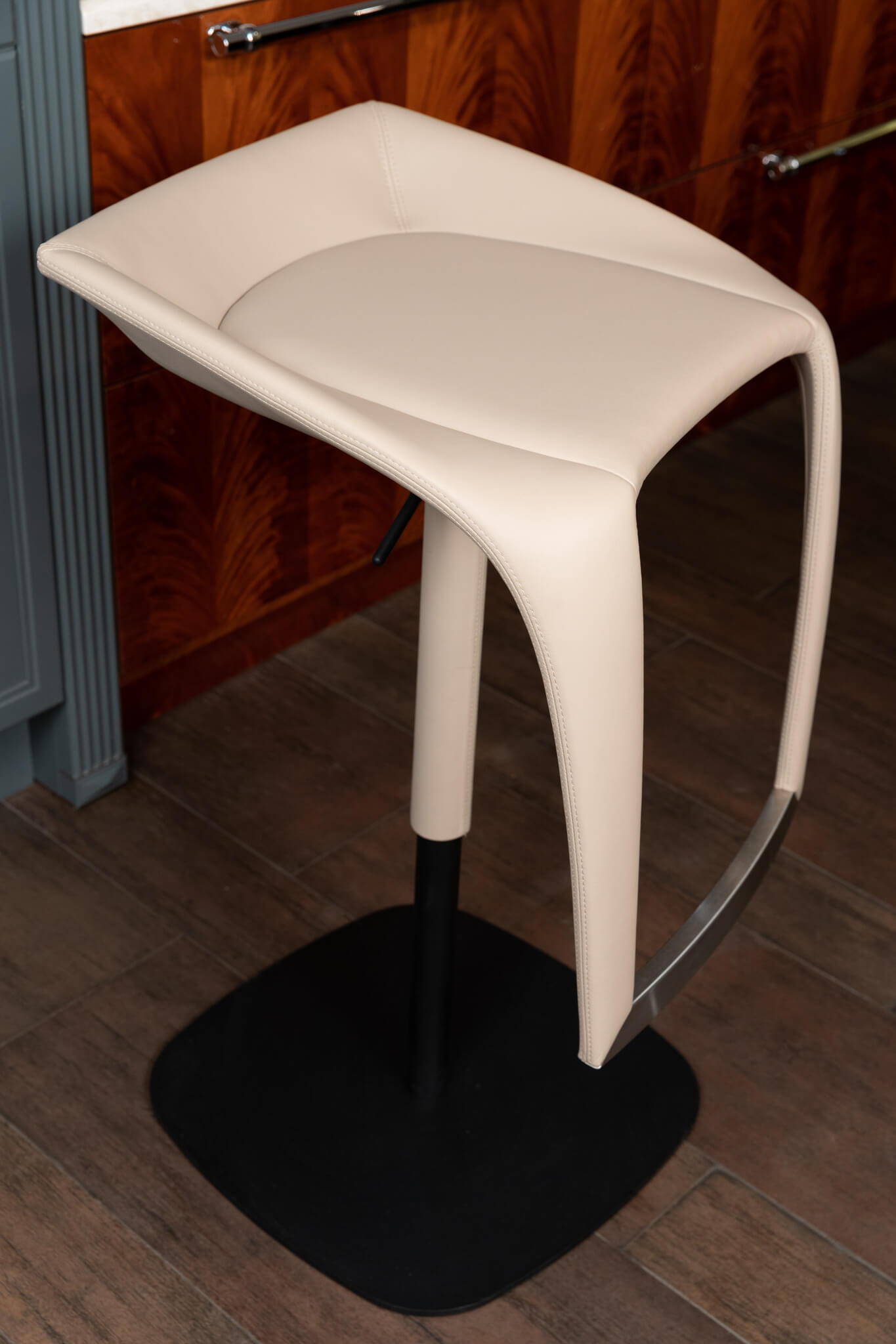 Draenert Барный стул 2081 Barhocker Leaf от Draenert — в интерьере