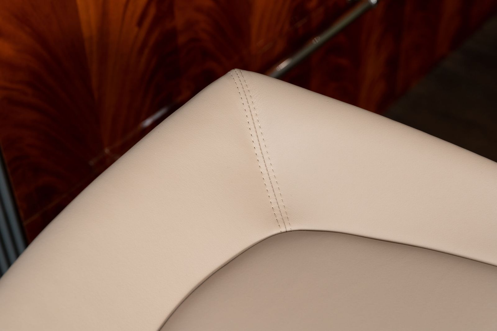 Draenert Барный стул 2081 Barhocker Leaf от Draenert — в интерьере