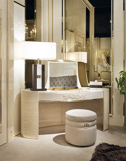 Turri Spa Пуф Couture от Turri Spa — в интерьере