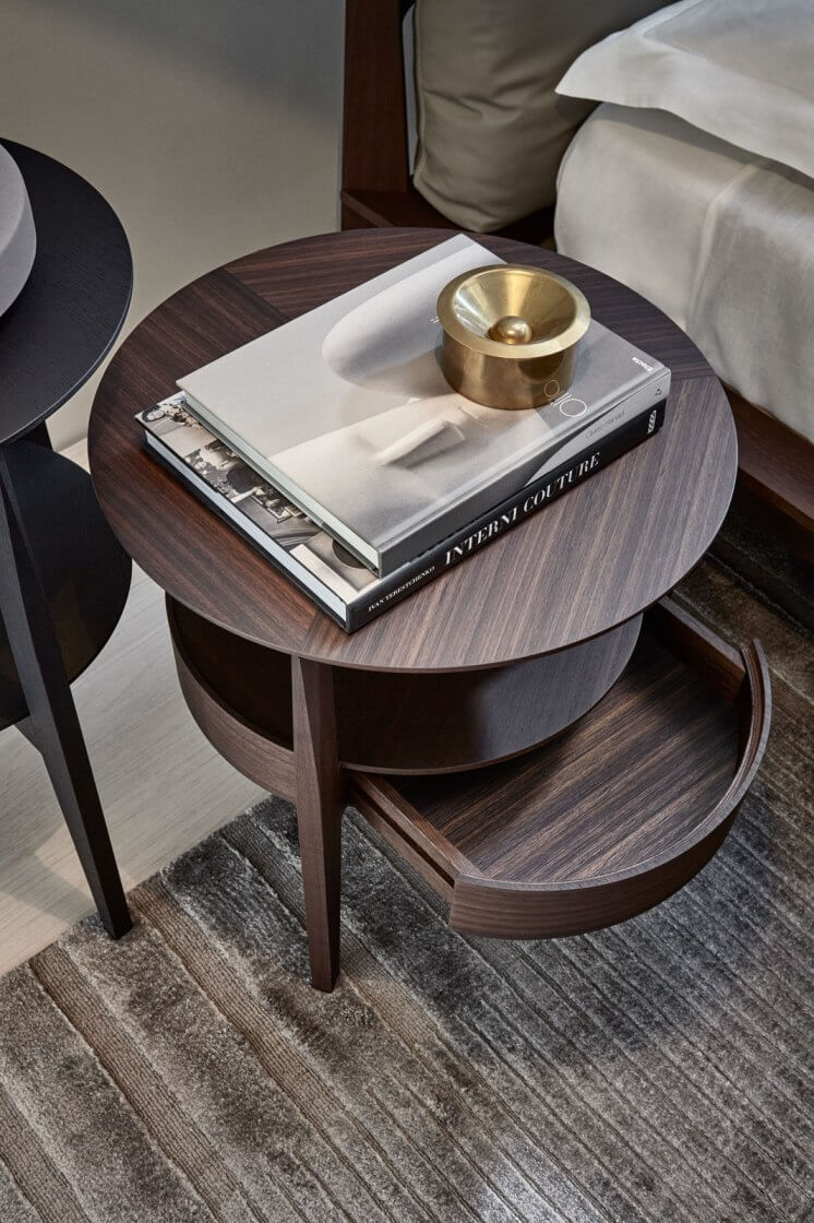 Molteni&C Прикроватный столик с ящиком When Eucalyptus / Oak Black от Molteni & C — в интерьере