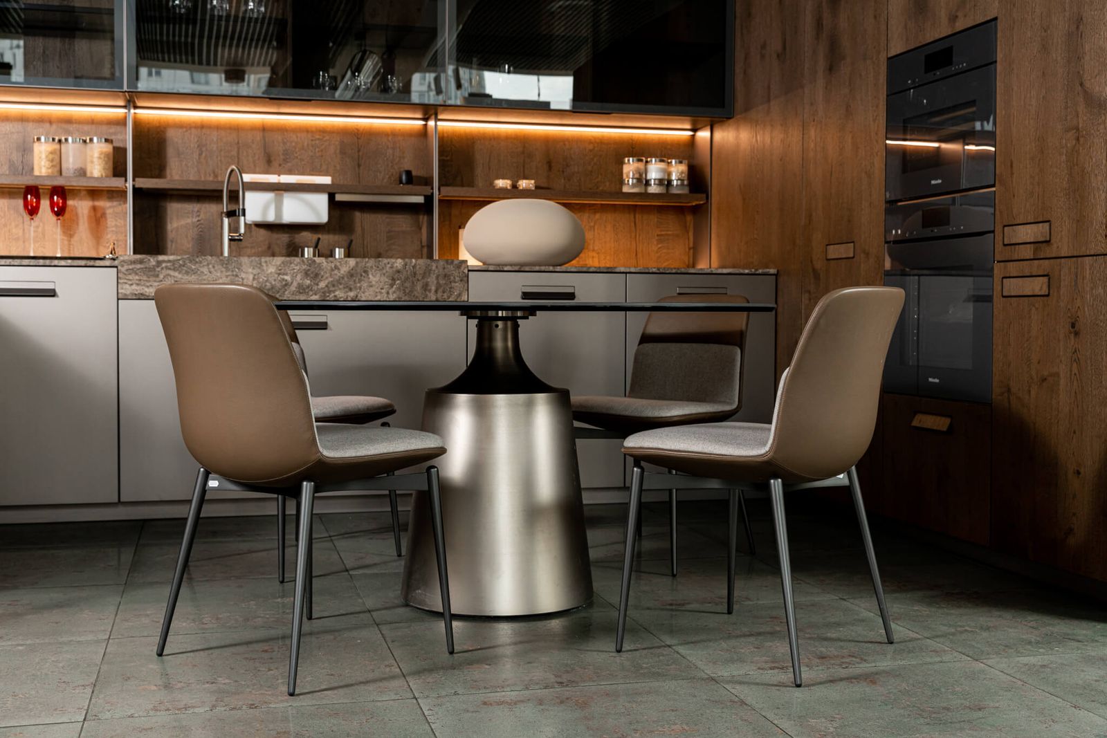 Molteni&C Стул Barbican от Molteni & C — в интерьере