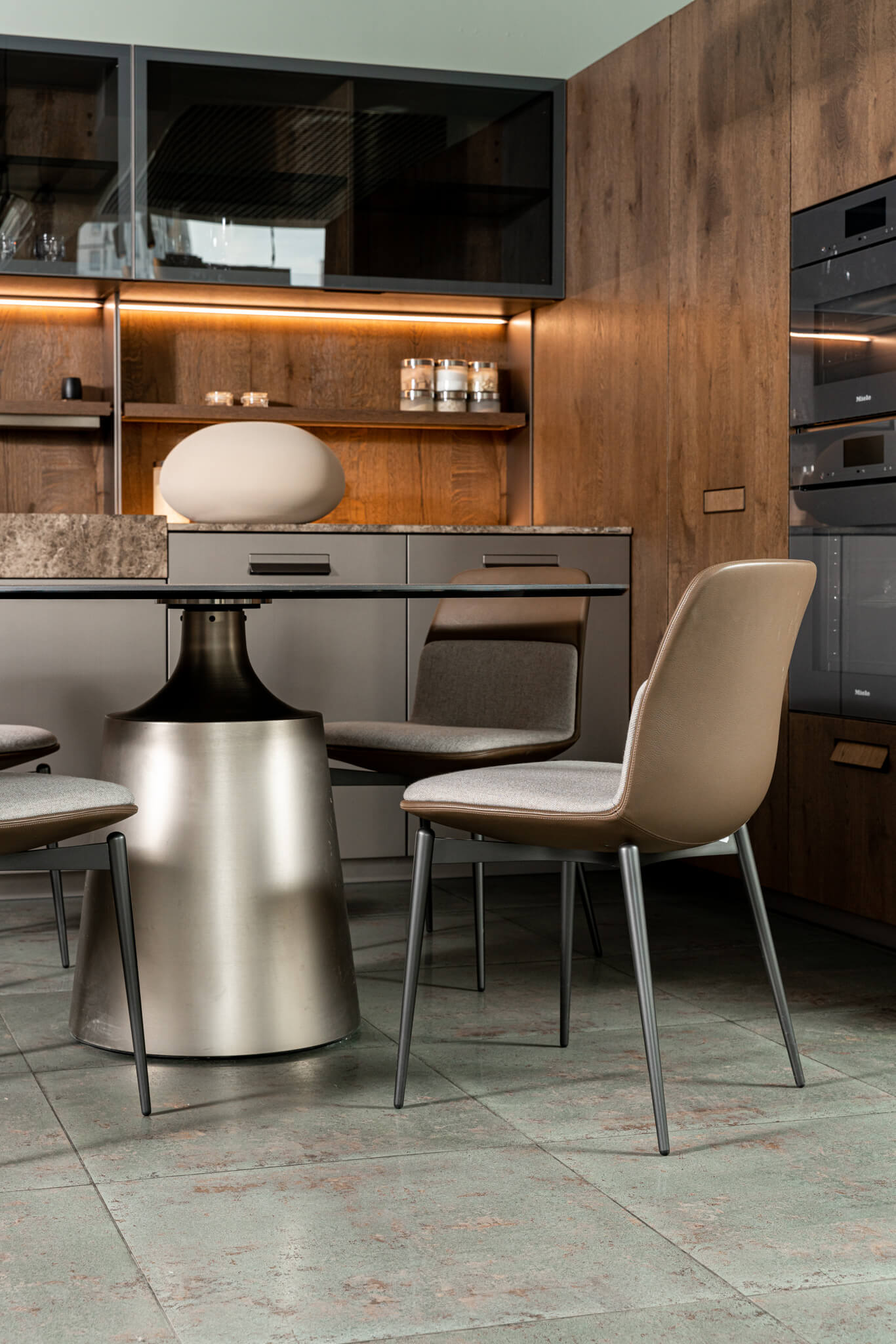 Molteni&C Стул Barbican от Molteni & C — в интерьере