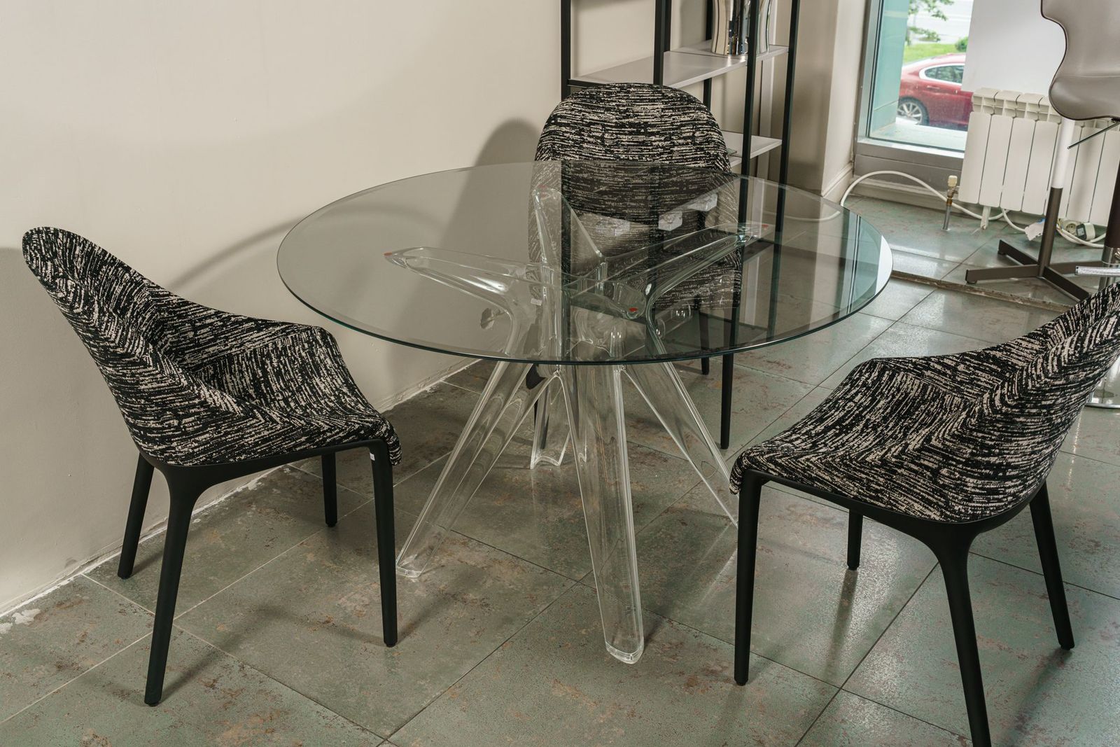 Kartell Стол Sir Gio от Kartell — в интерьере
