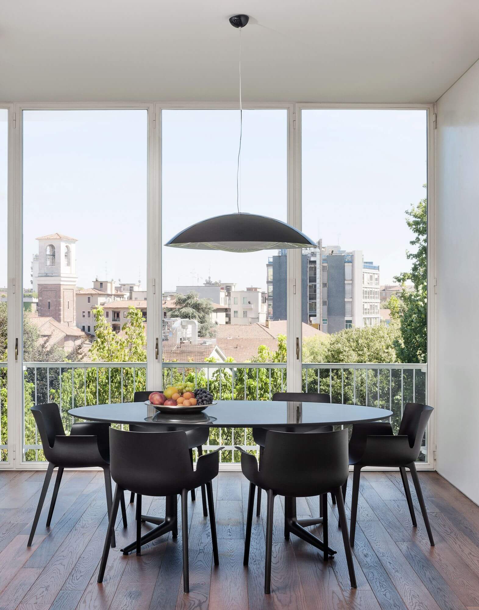 Kartell Стол Multiplo /XL от Kartell — в интерьере