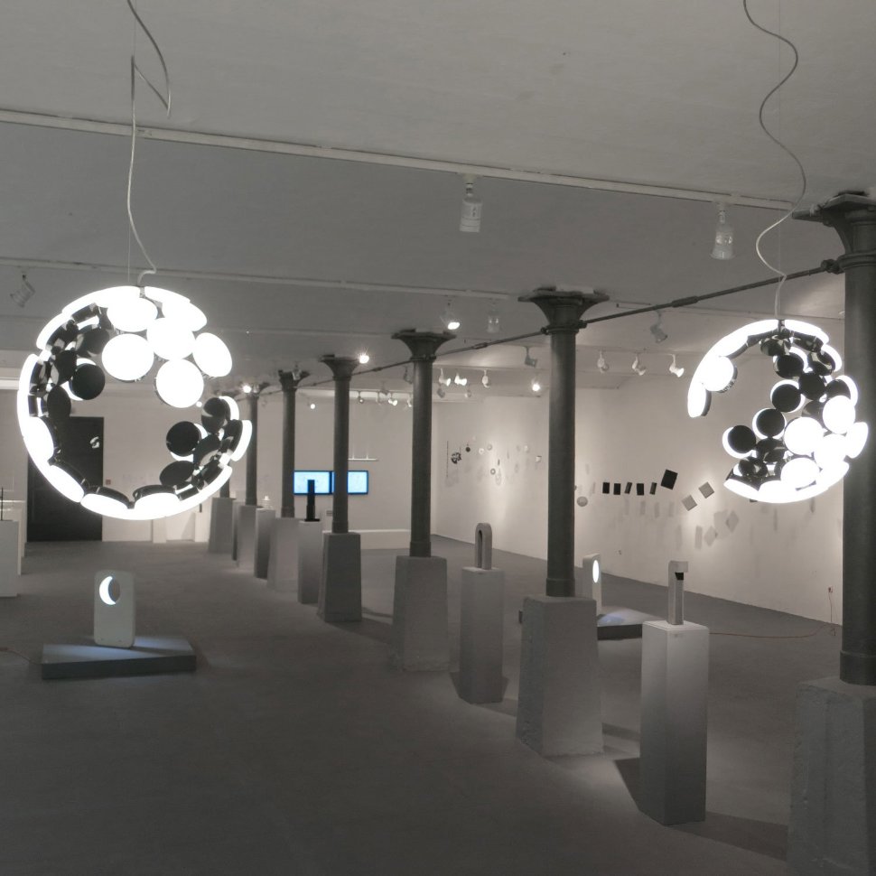 Artemide Люстра Scopas от Artemide — в интерьере