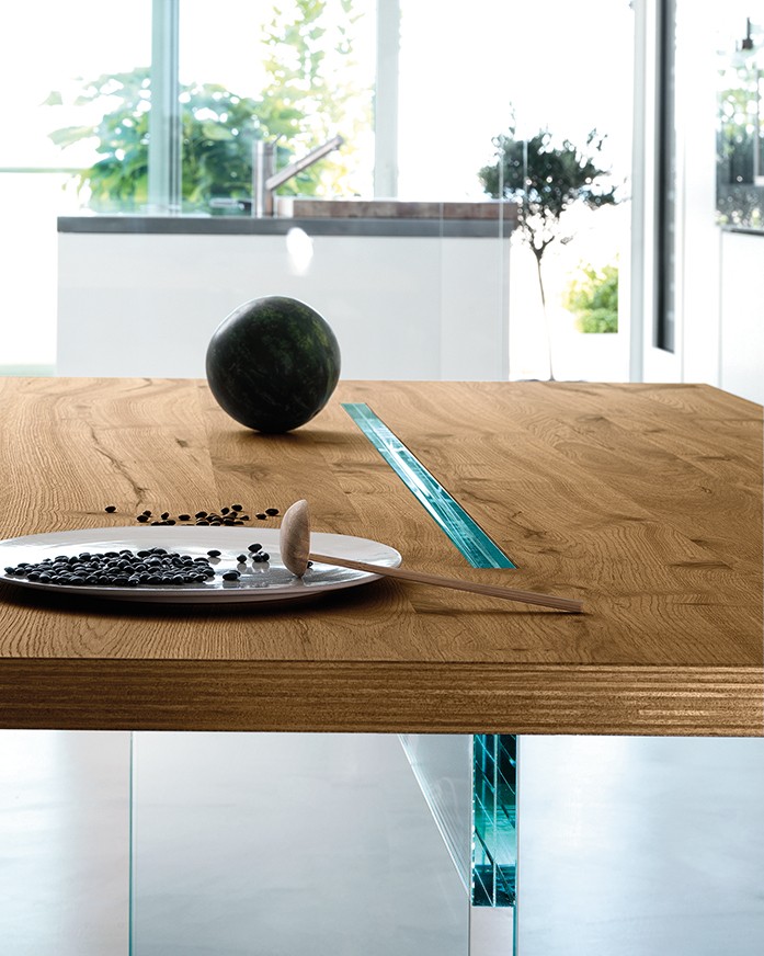 Fiam Стол LLT wood от Fiam — в интерьере