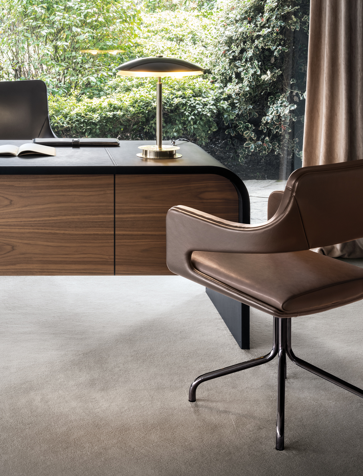 i 4 Mariani Стул Silhouette от i 4 Mariani — в интерьере