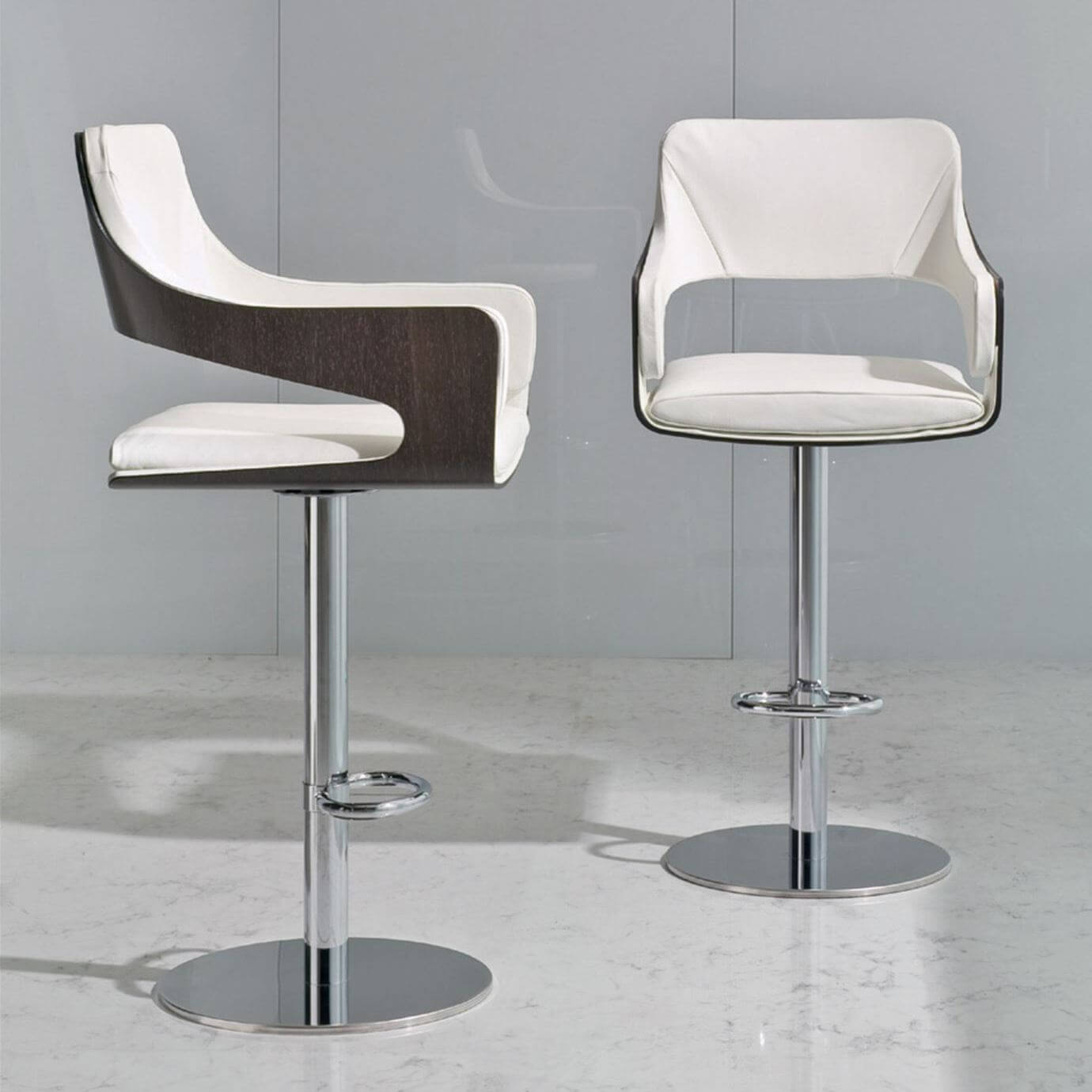 i 4 Mariani Барный стул Silhouette от i 4 Mariani — в интерьере
