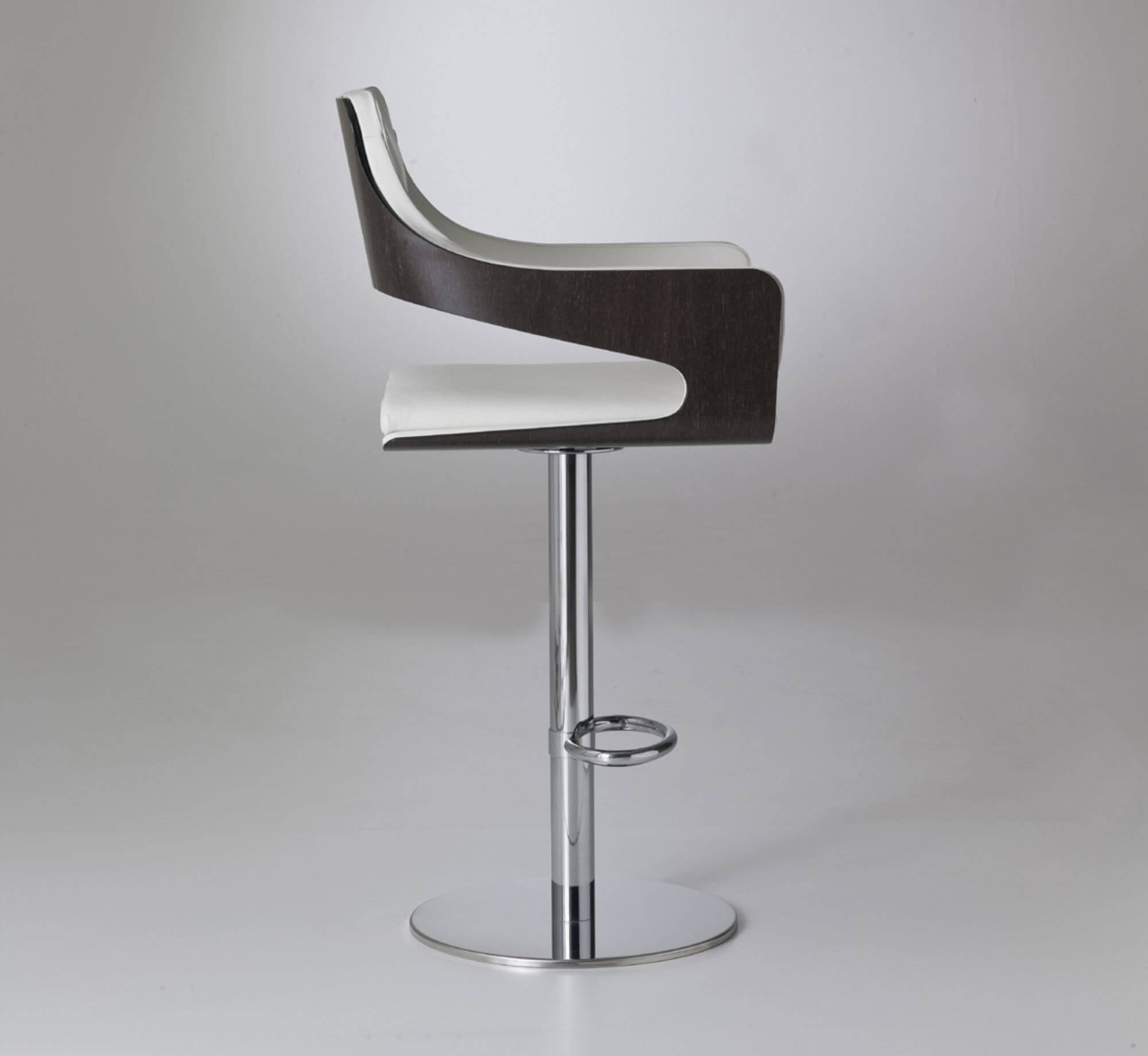 i 4 Mariani Барный стул Silhouette от i 4 Mariani — в интерьере