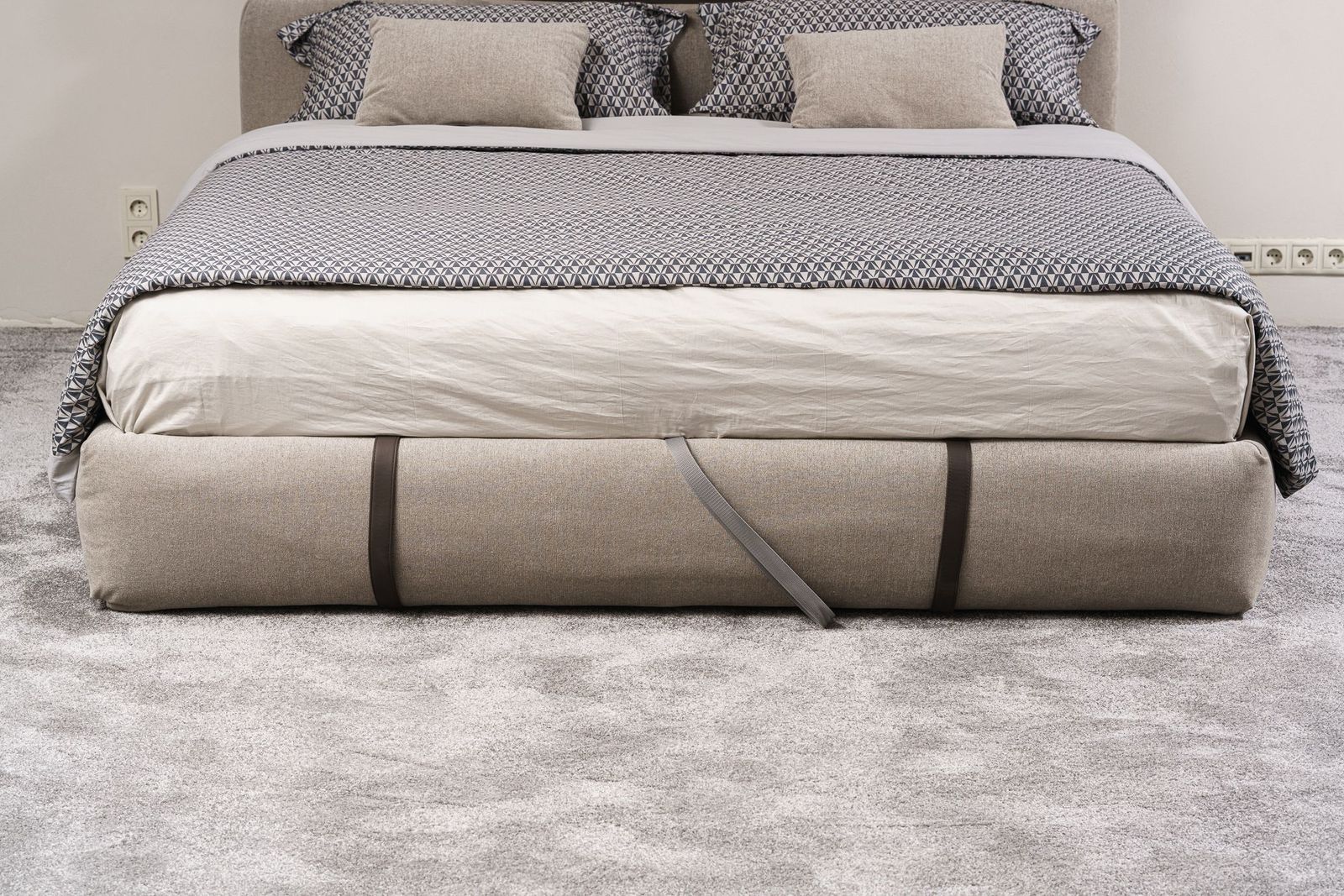 Flou Кровать New Bond Mason 781 от Flou — в интерьере