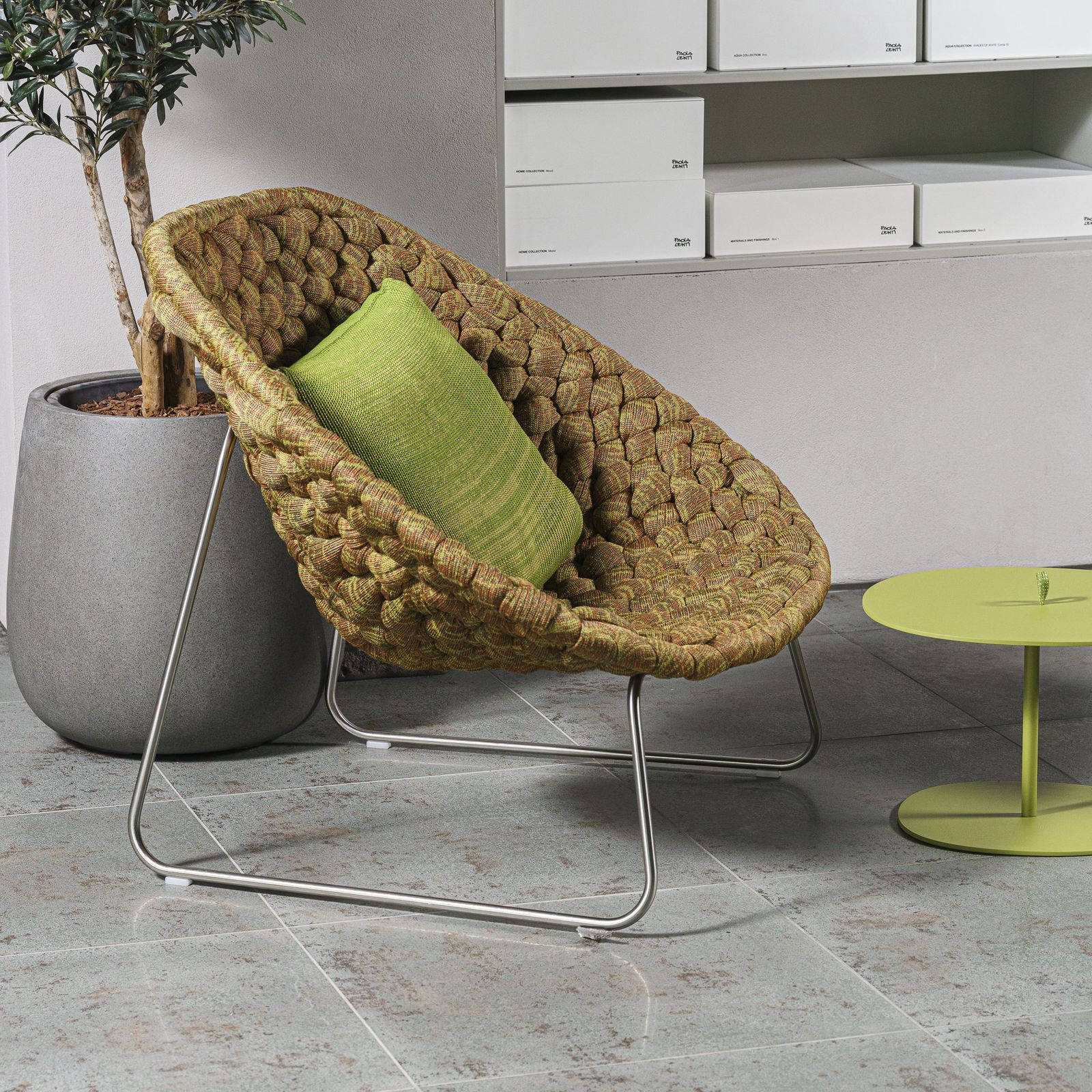 Paola Lenti Уличное кресло Shito от Paola Lenti — в интерьере