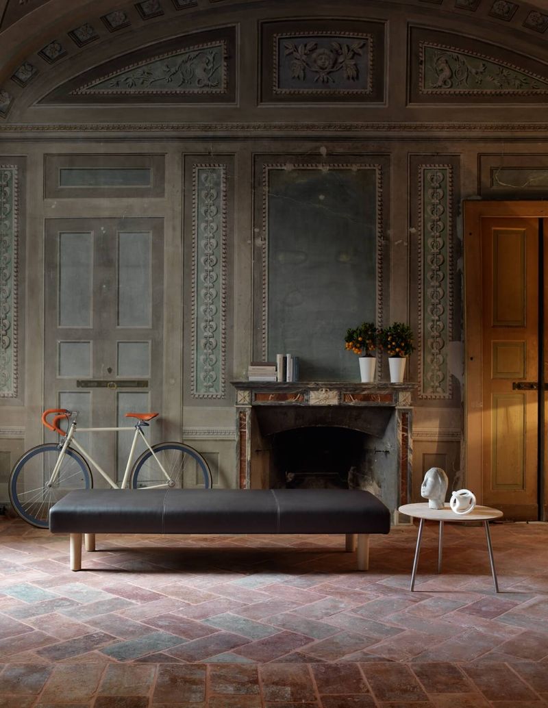 Cappellini Банкетка Monforte от Cappellini — в интерьере