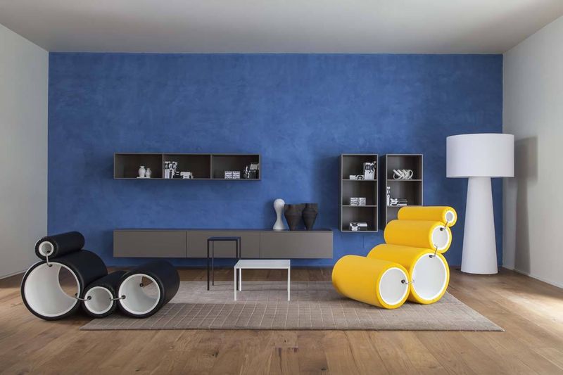 Cappellini Кресло Tube от Cappellini — в интерьере