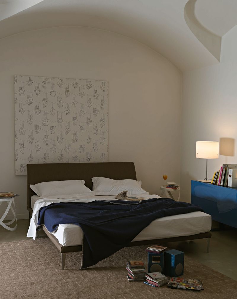 Cappellini Кровать Bed от Cappellini — в интерьере