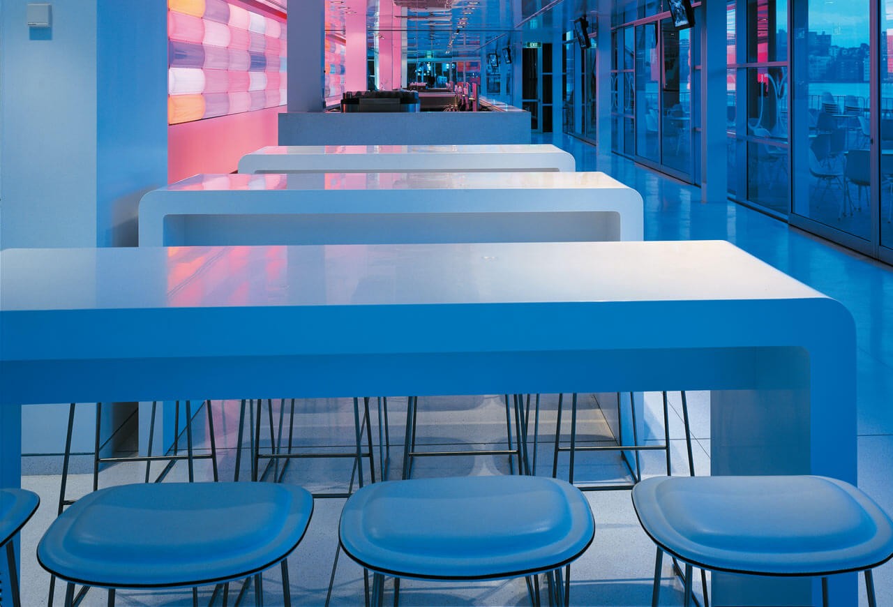 Cappellini Барный стул Hi pad от Cappellini — в интерьере