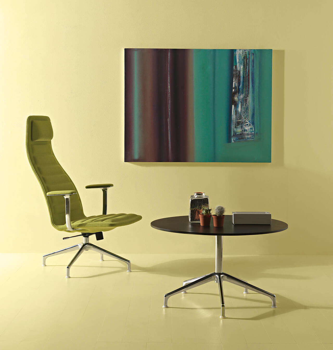 Cappellini Журнальный столик Lotus 2 от Cappellini — в интерьере