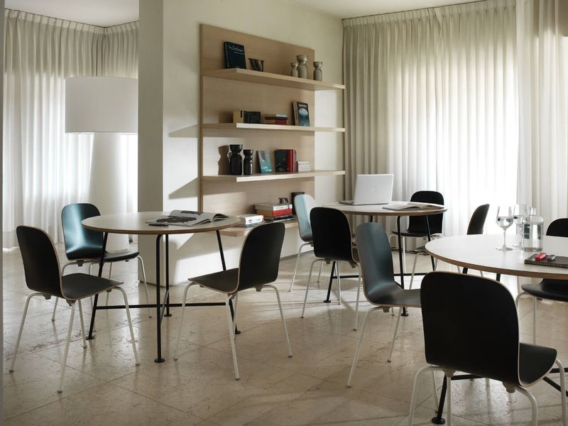 Cappellini Стул Lounge от Cappellini — в интерьере