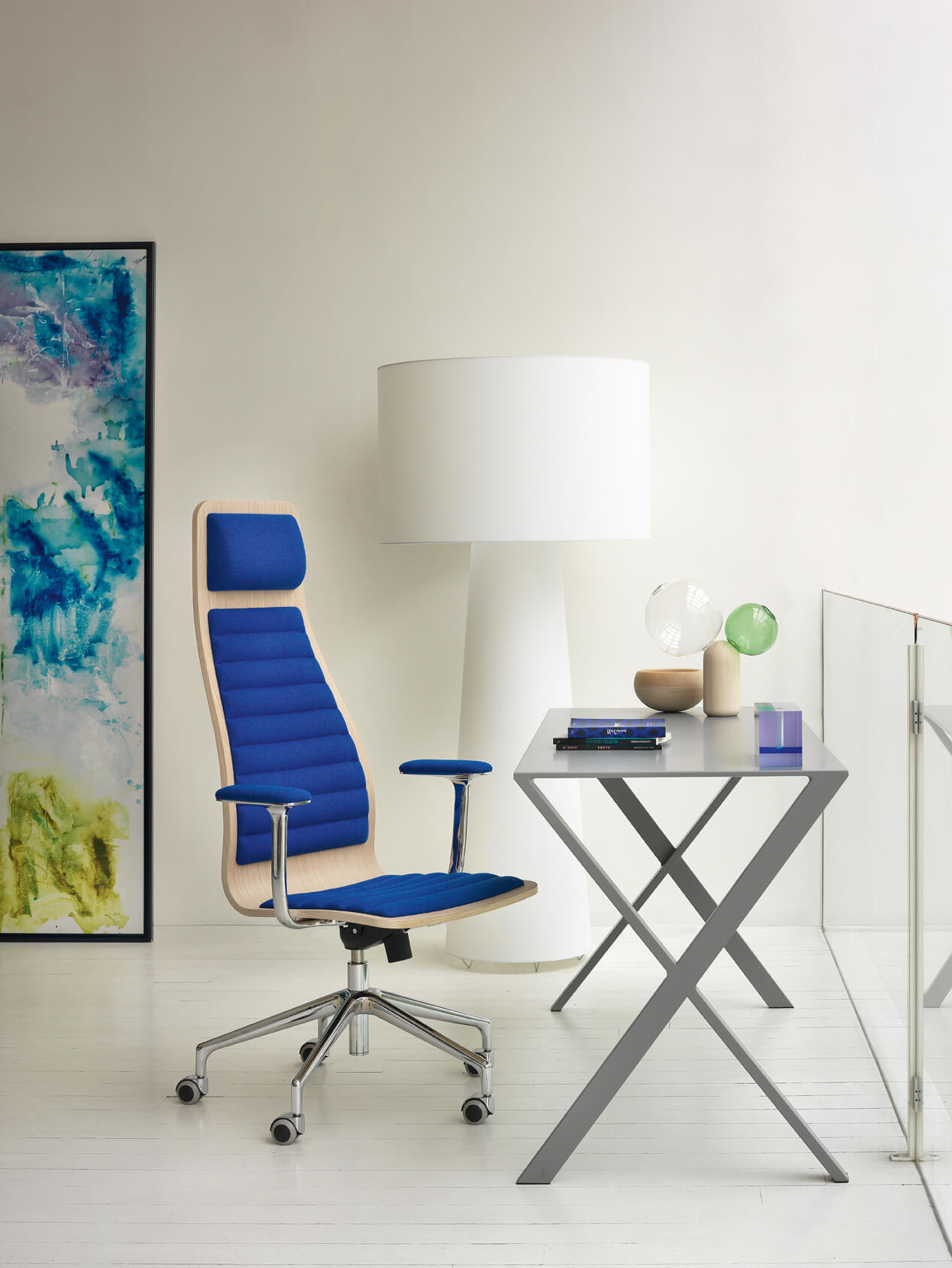 Cappellini Ваза Crystal Ball от Cappellini — в интерьере