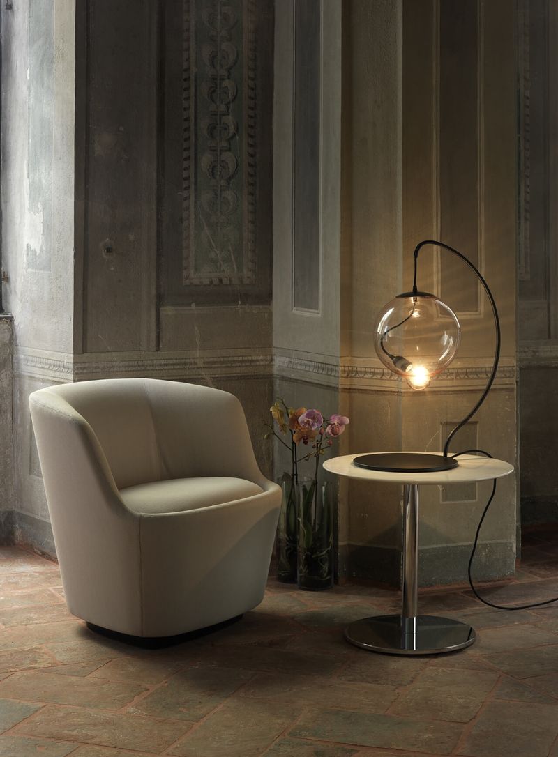 Cappellini Настольная лампа Meltdown от Cappellini — в интерьере