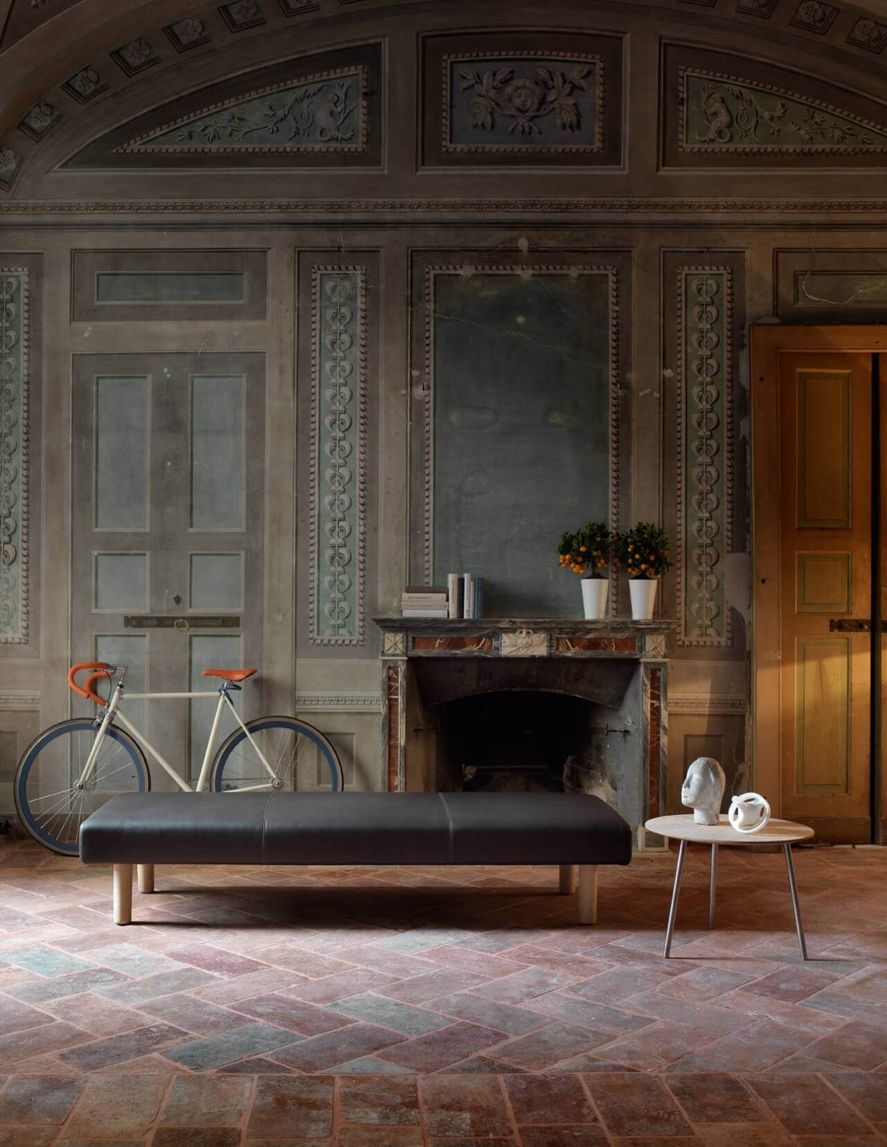 Cappellini Ваза Monofiore от Cappellini — в интерьере