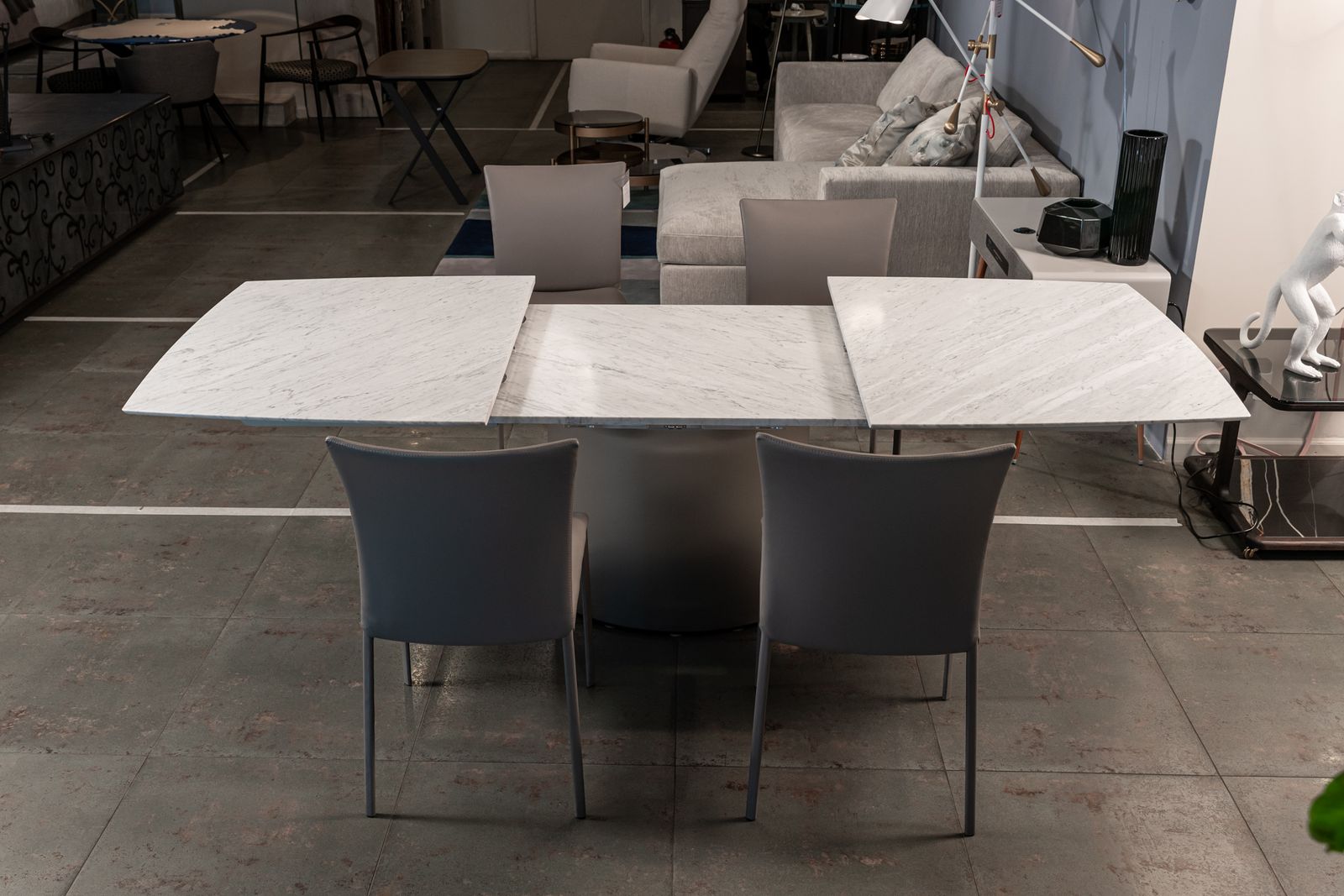 Draenert Стол Adler II 1224 Stone Carrara от Draenert — в интерьере