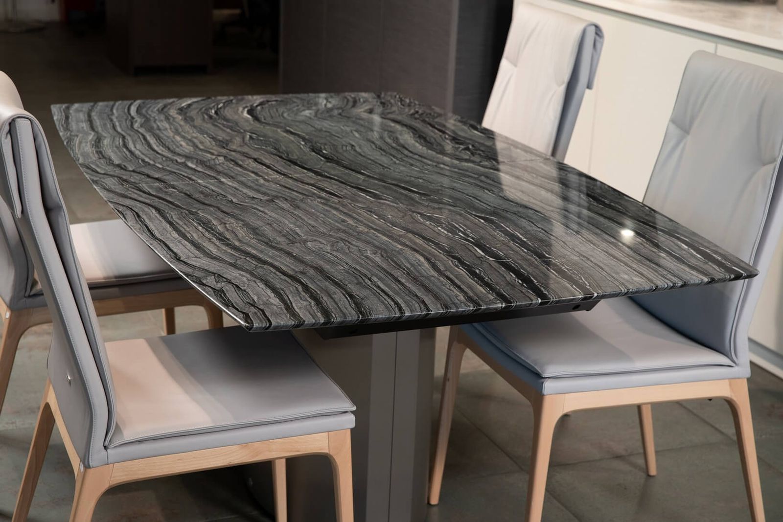 Draenert Стол Adler II 1224 Stone Carrara от Draenert — в интерьере
