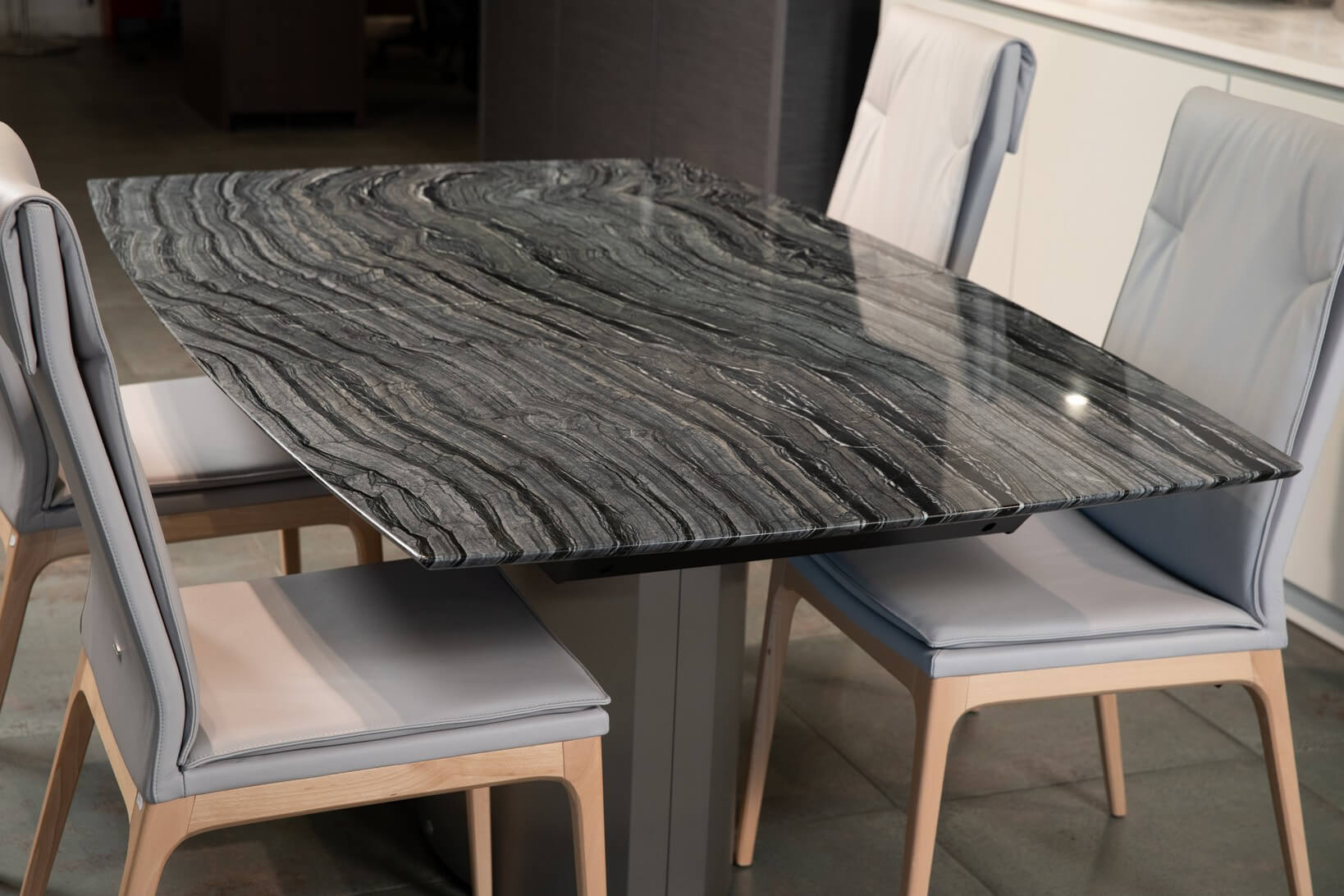 Draenert Стол Adler II 1224 Stone Carrara от Draenert — в интерьере