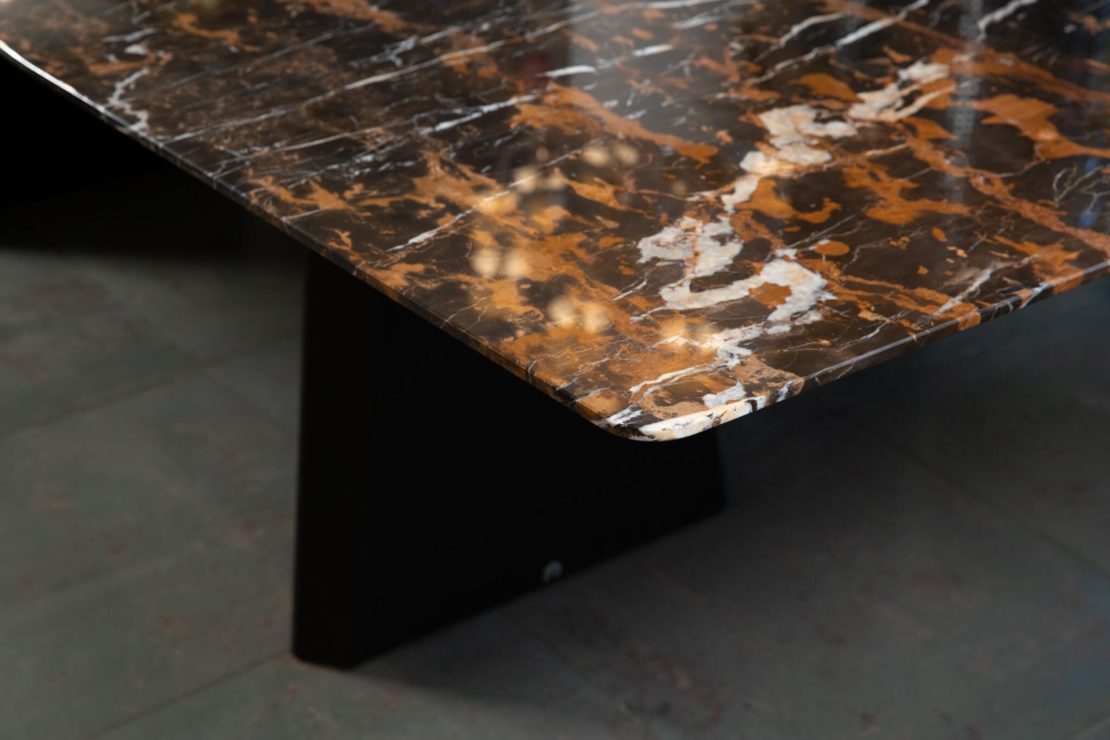 Draenert Раскладной стол Fontana 1460 Sahara Noir от Draenert — в интерьере