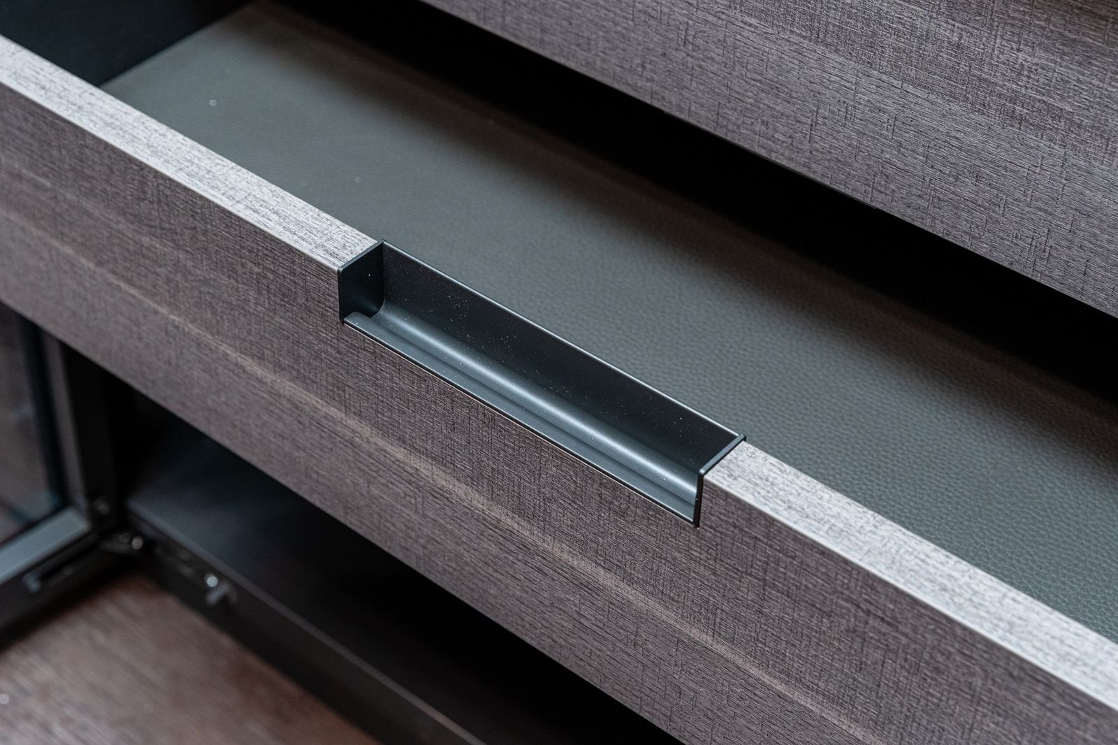 Poliform Шкаф Fitted от Poliform — в интерьере