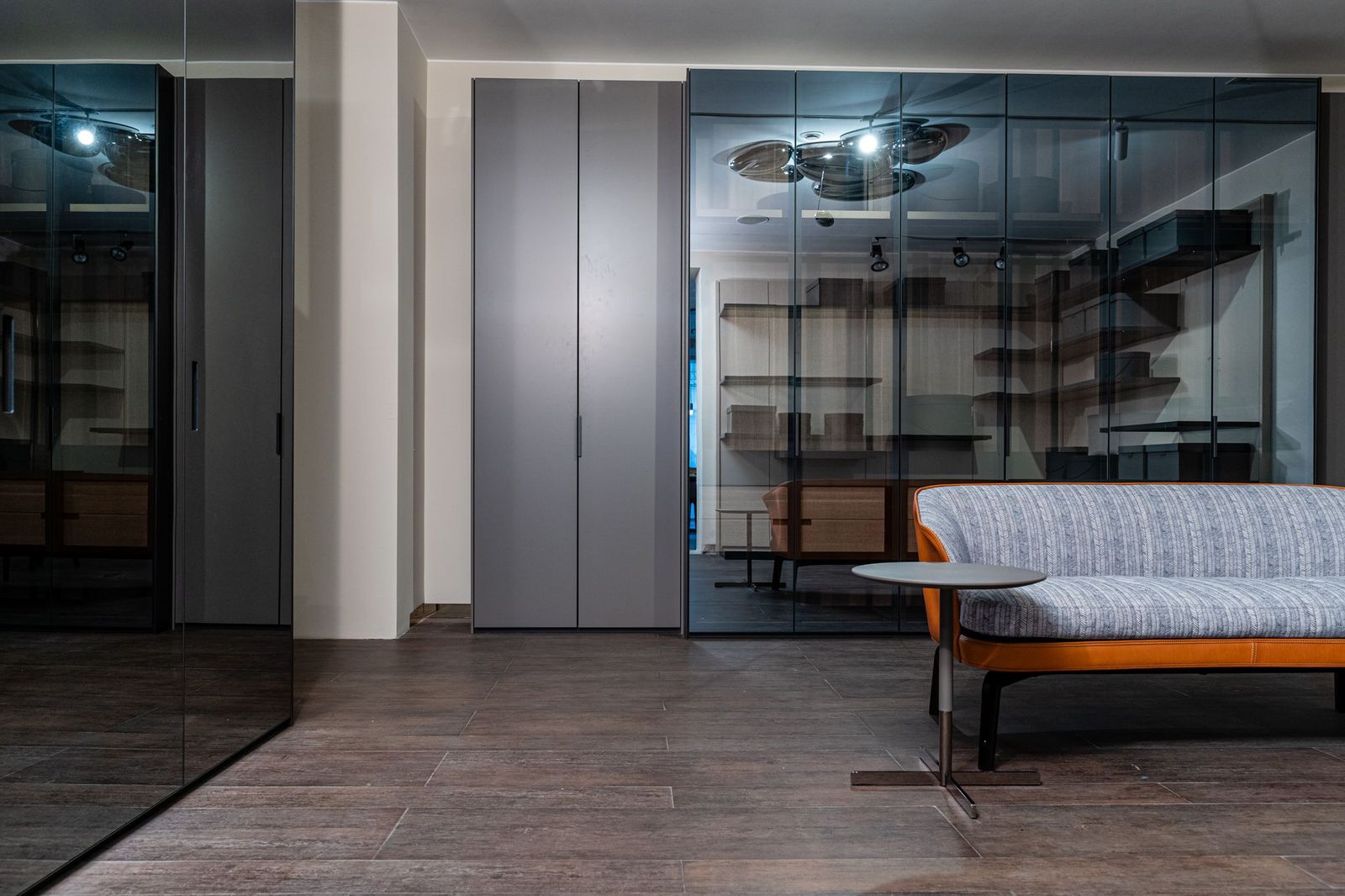 Poliform Шкаф Fitted от Poliform — в интерьере