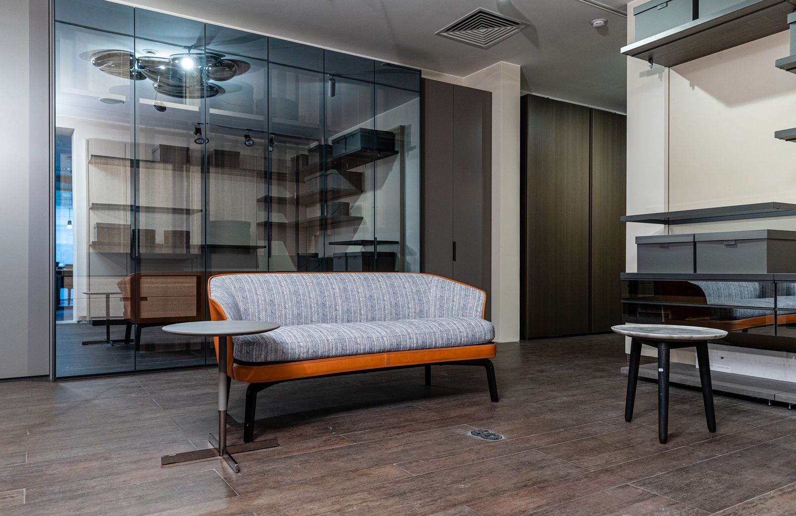 Poliform Шкаф Fitted от Poliform — в интерьере