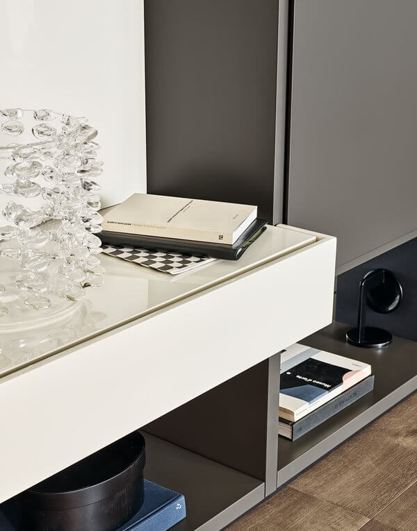Poliform Стеллаж Wall System Ghost от Poliform — в интерьере