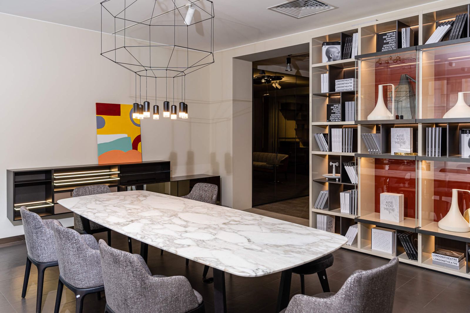 Poliform Стеллаж Wall System Ghost от Poliform — в интерьере