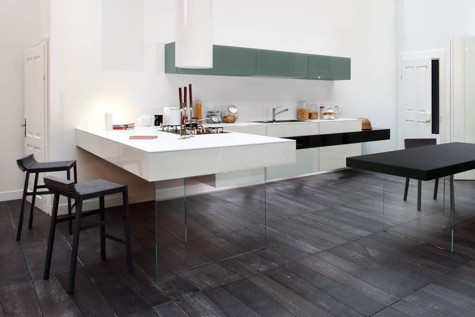 Lago Кухня 36e8 Stripes от Lago — в интерьере
