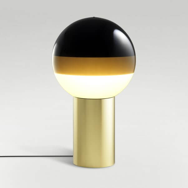 Marset Настольная лампа Dipping Light от Marset — в интерьере