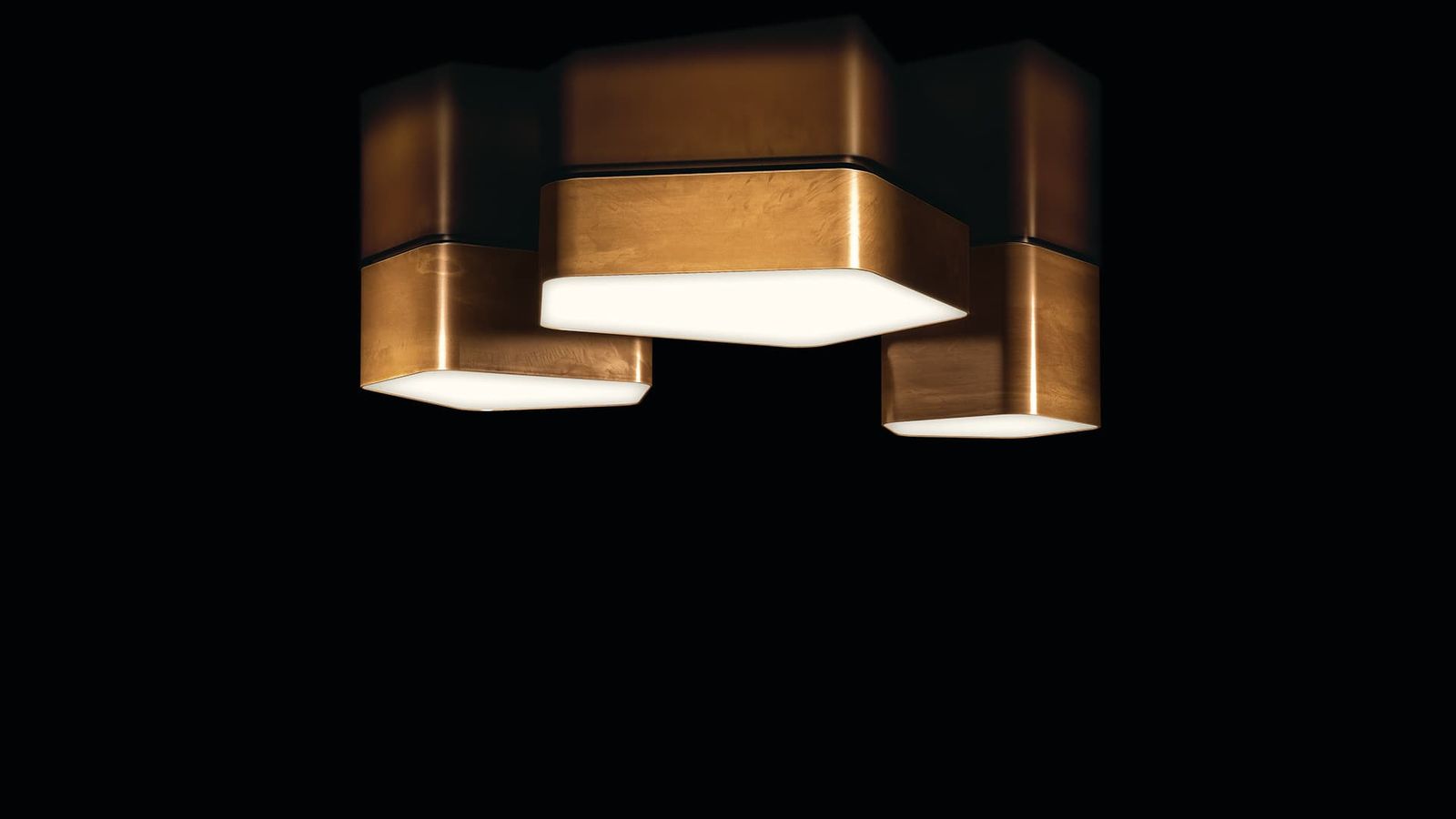 Henge Потолочный светильник Bat Light от Henge — в интерьере