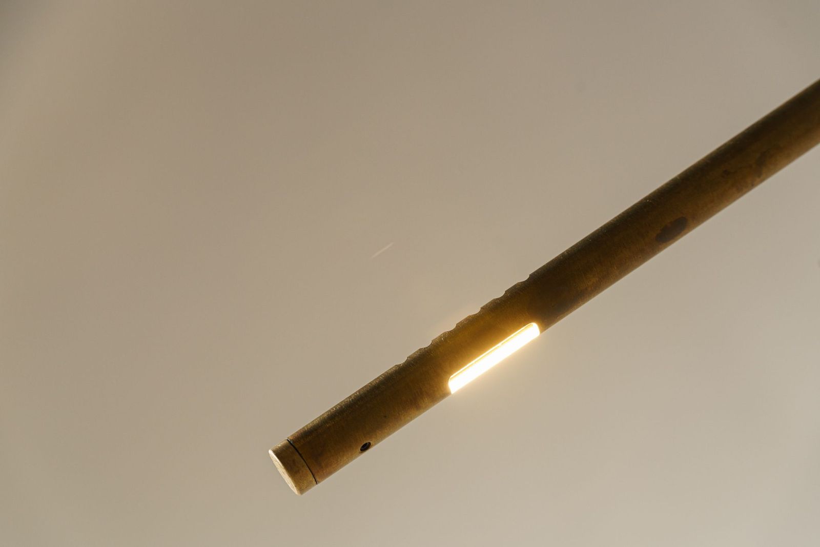 Henge Торшер Pipe Light-L от Henge — в интерьере