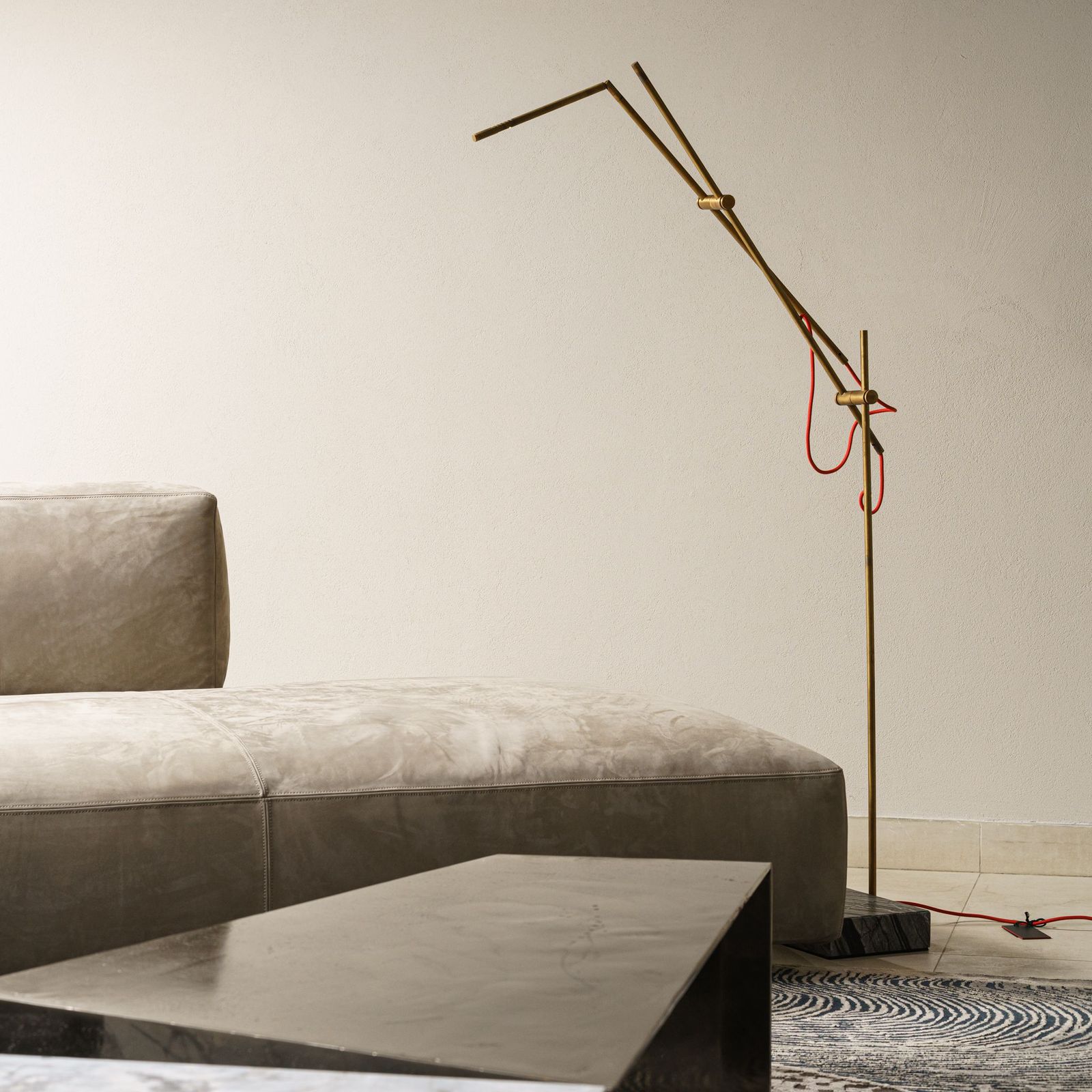 Henge Торшер Pipe Light-L от Henge — в интерьере