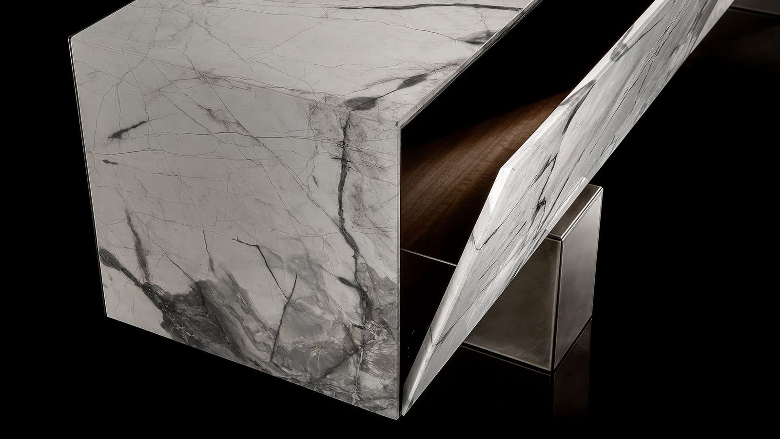 Henge Комод Slim Side от Henge — в интерьере