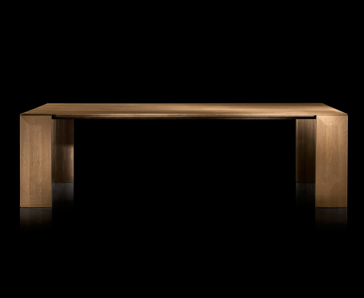 Henge Стол LY-Table от Henge — в интерьере