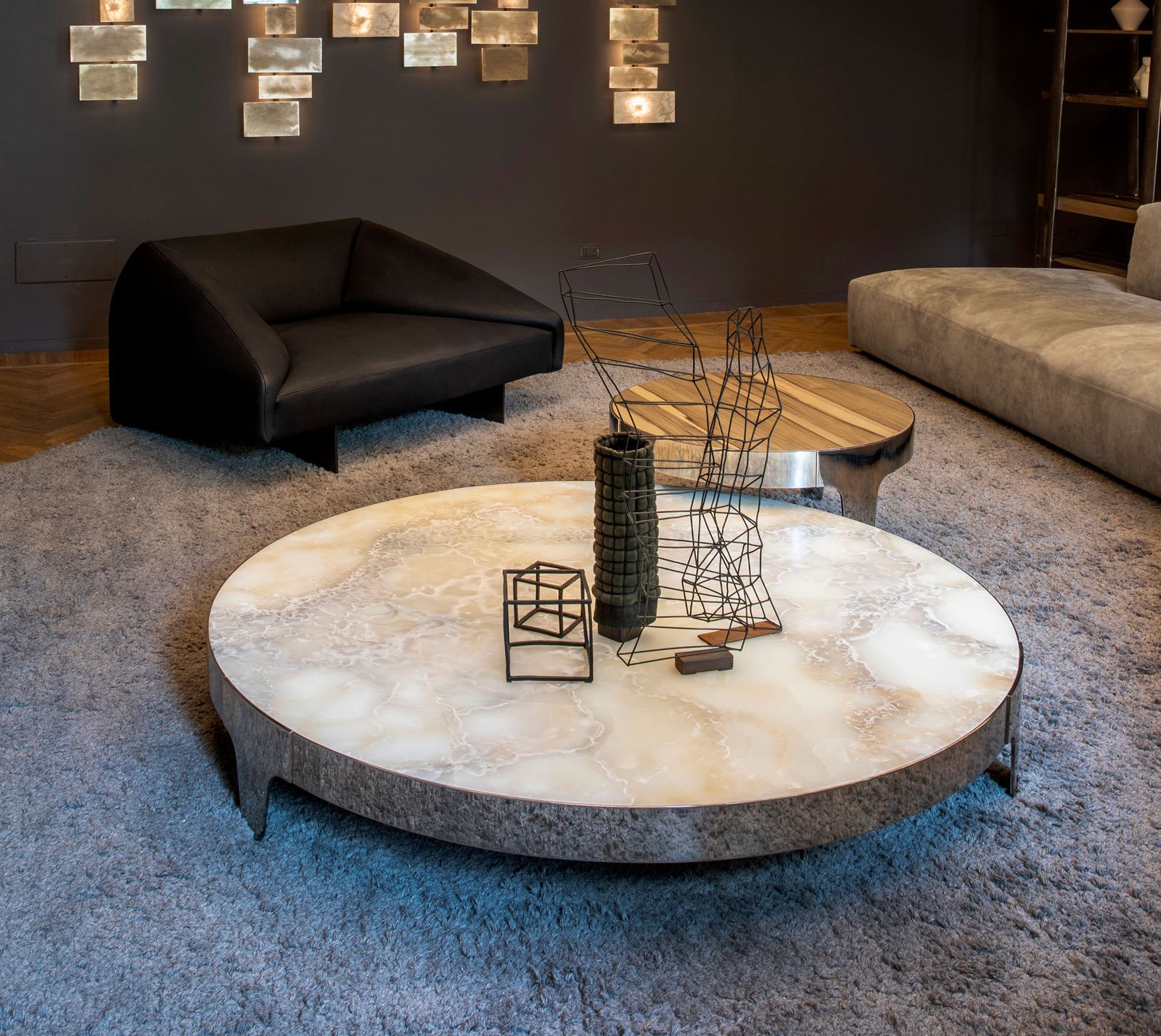 Henge Журнальный столик SR – Table от Henge — в интерьере
