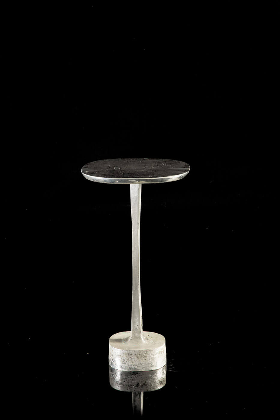 Henge Журнальный столик Mushroom от Henge — в интерьере
