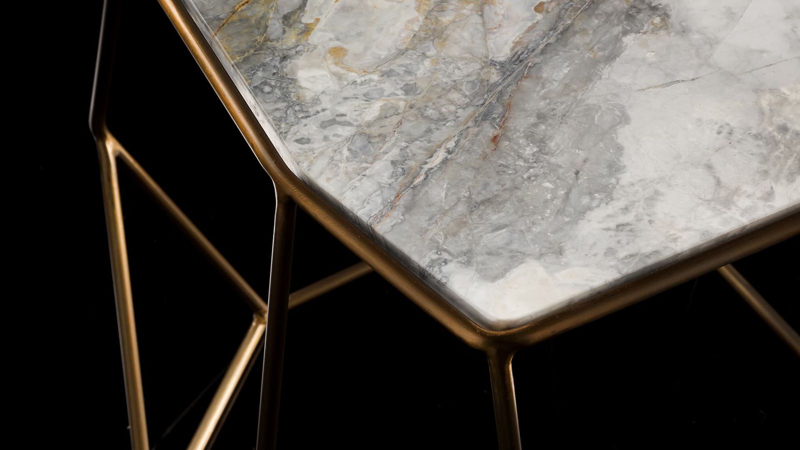 Henge Журнальный столик W-Table от Henge — в интерьере