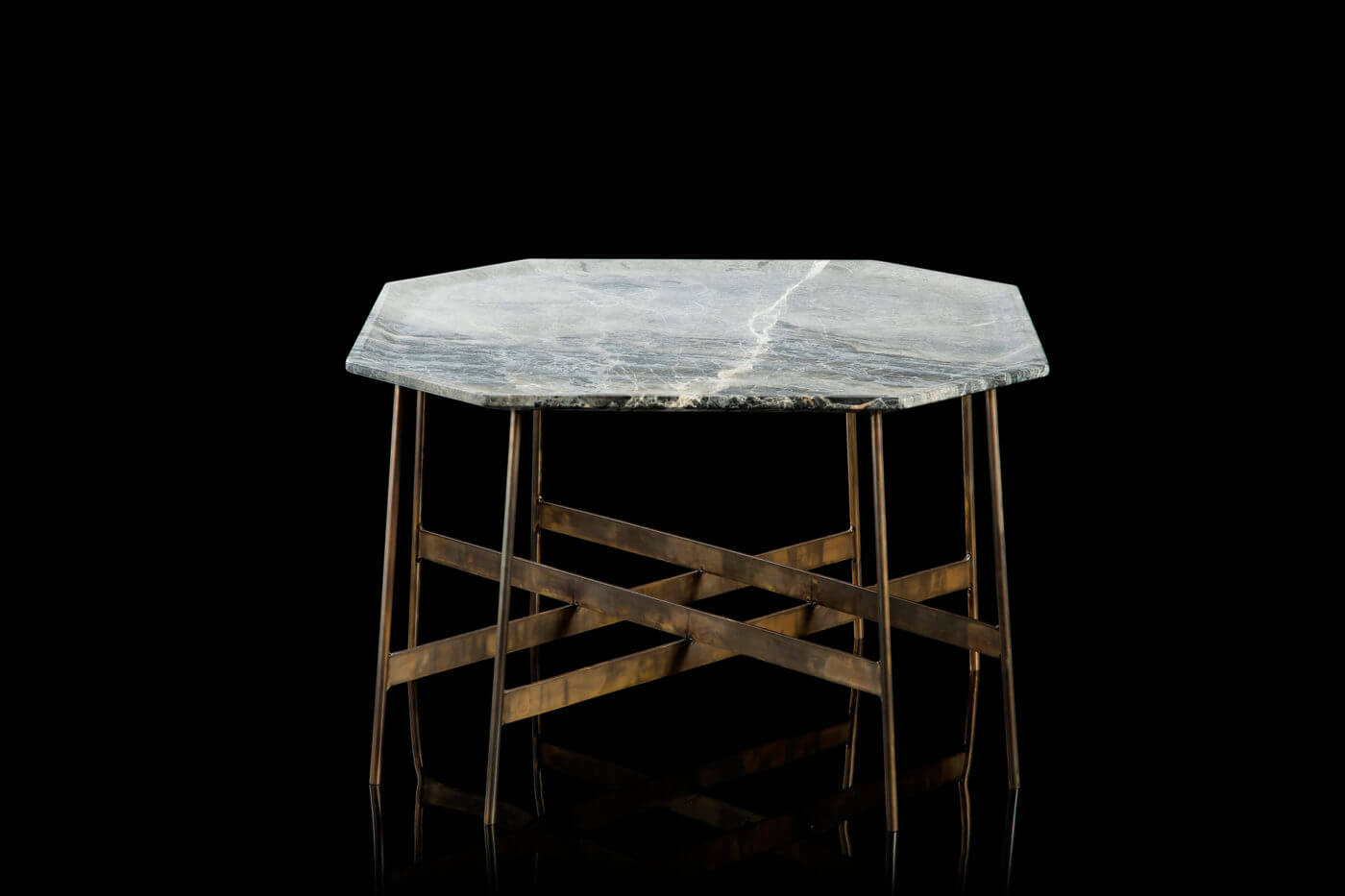 Henge Журнальный столик Octagon от Henge — в интерьере